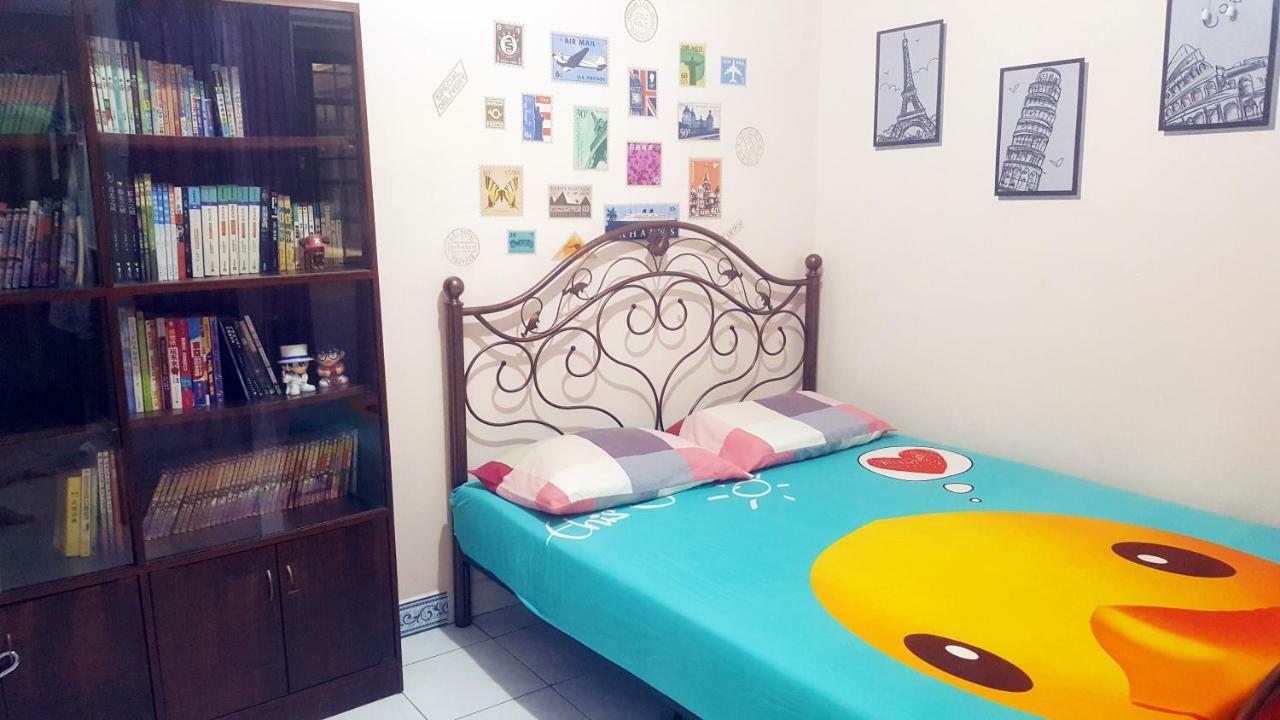 ملقا Little Family Homestay المظهر الخارجي الصورة